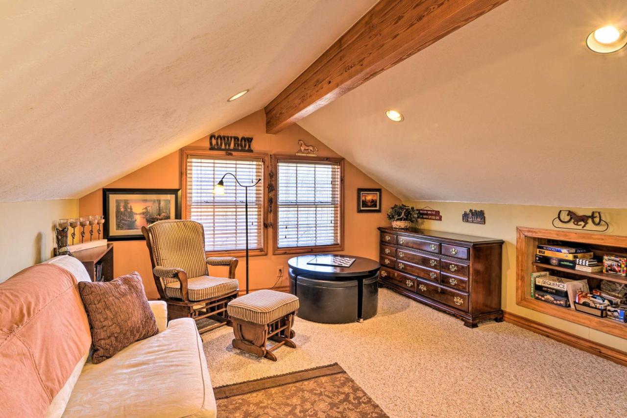 Private Family Home With Deck, Porch And Forest Views! McComas Beach 외부 사진
