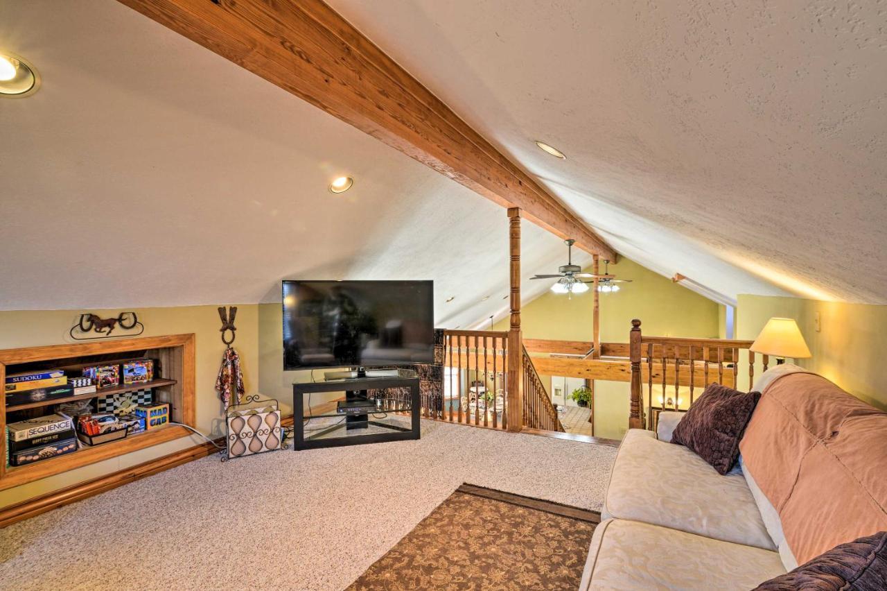 Private Family Home With Deck, Porch And Forest Views! McComas Beach 외부 사진