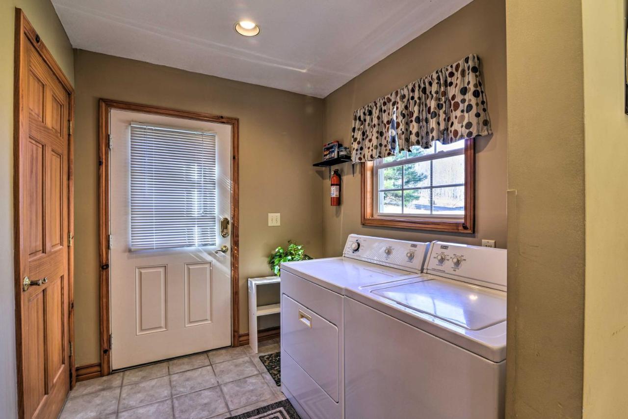 Private Family Home With Deck, Porch And Forest Views! McComas Beach 외부 사진